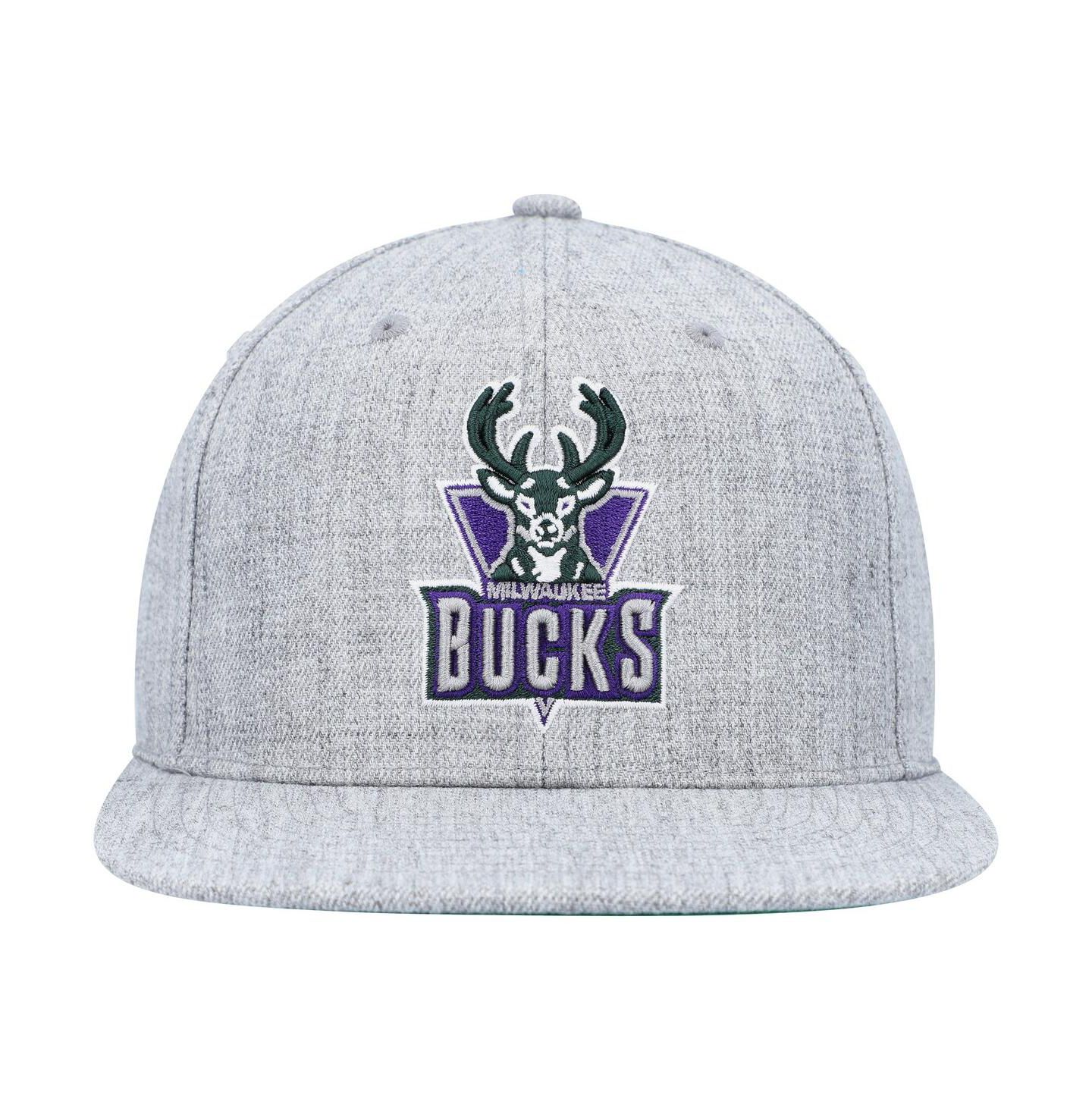 Мужская кепка Mitchell & Ness Heather Gray Milwaukee Bucks Hardwood Classics 2.0 Snapback Hat — фото 2