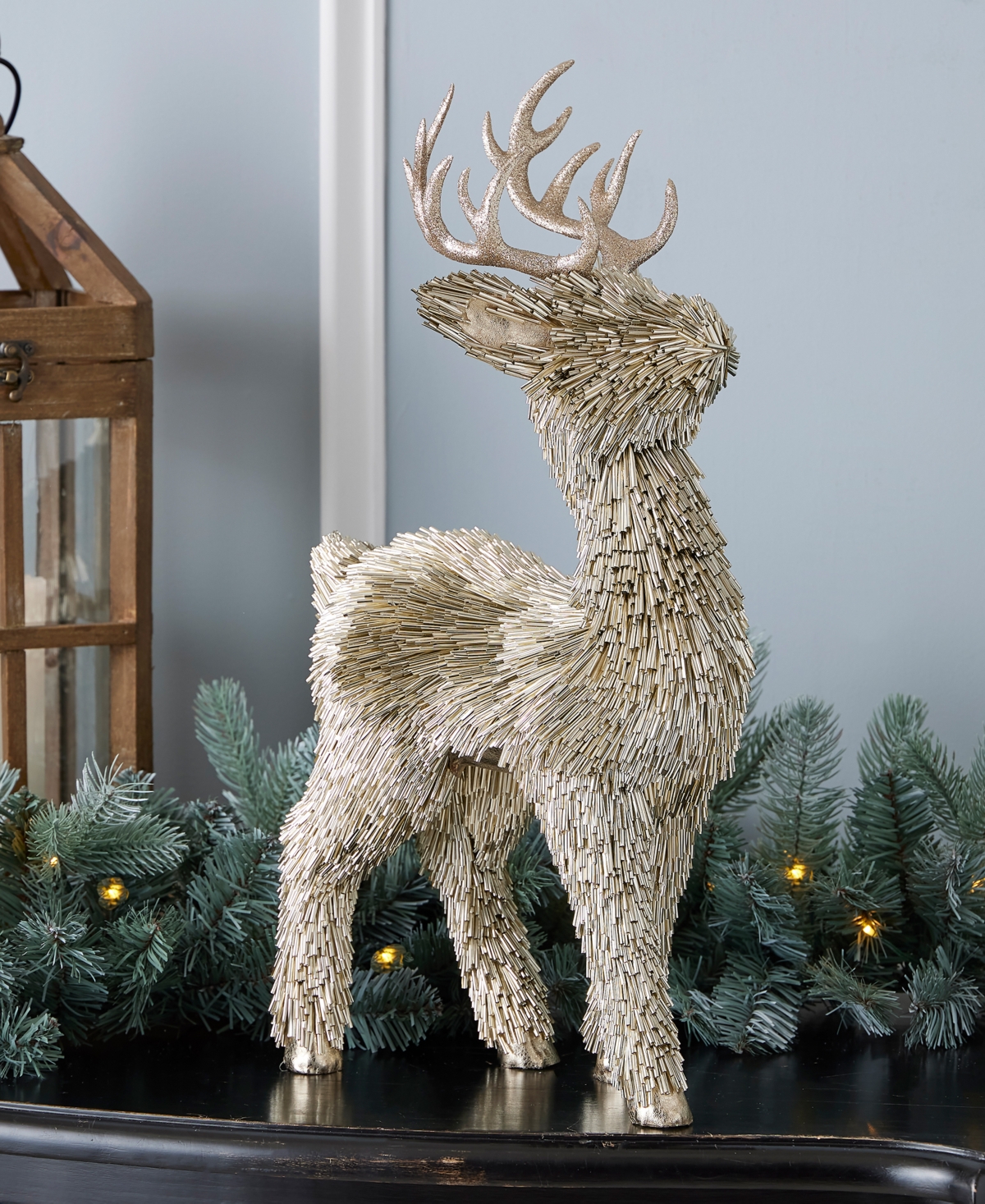 Seasonal Pipa Standing Deer
