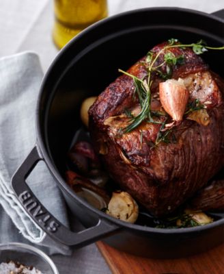 Cast Iron 5.5-Qt Round Dutch Oven