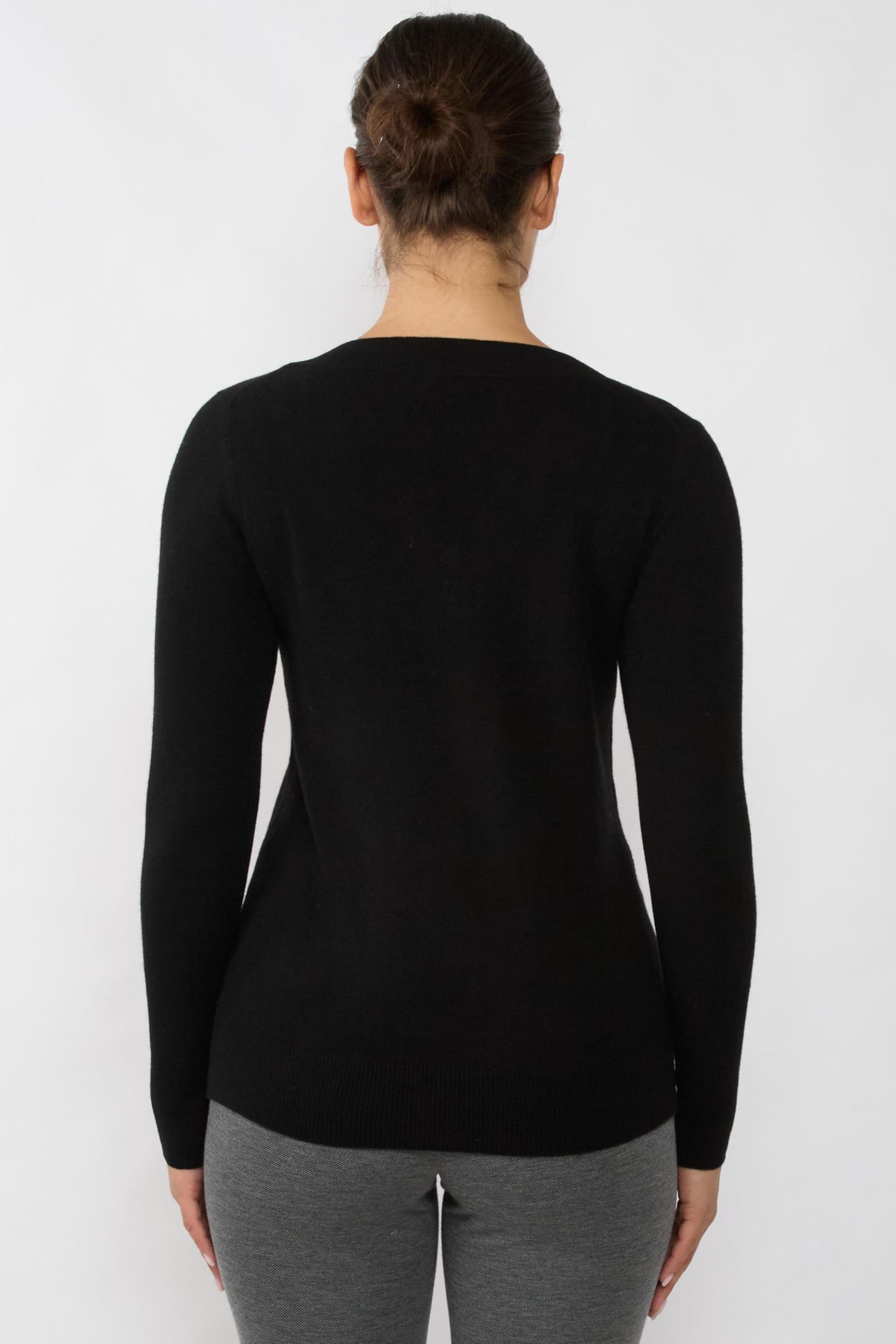 Женский свитер JENNIE LIU 100% Pure Cashmere Long Sleeve Ava V Neck Pullover, цвет: Чёрный — фото 2