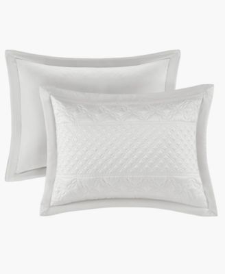 LASTACT! Versailles 3-Pc. Quilt Set, Queen