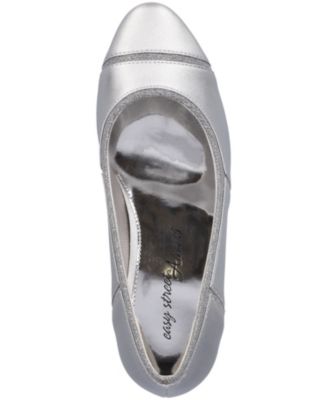 Women's Datia Slip-On Pumps
