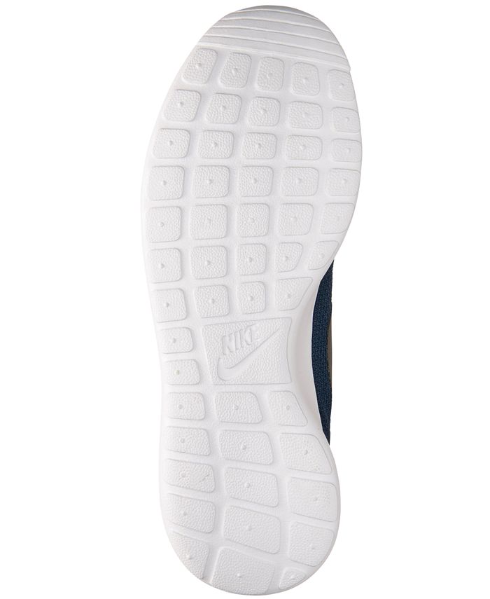 roshe run finish line