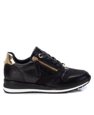 Women's Casual Sneakers By