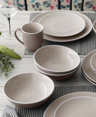 ColorTrio Coupe 16 Piece Dinnerware Set, Service for 4