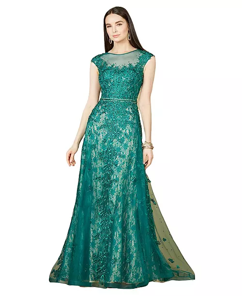 women's inspired lace gown with cap sleeves
