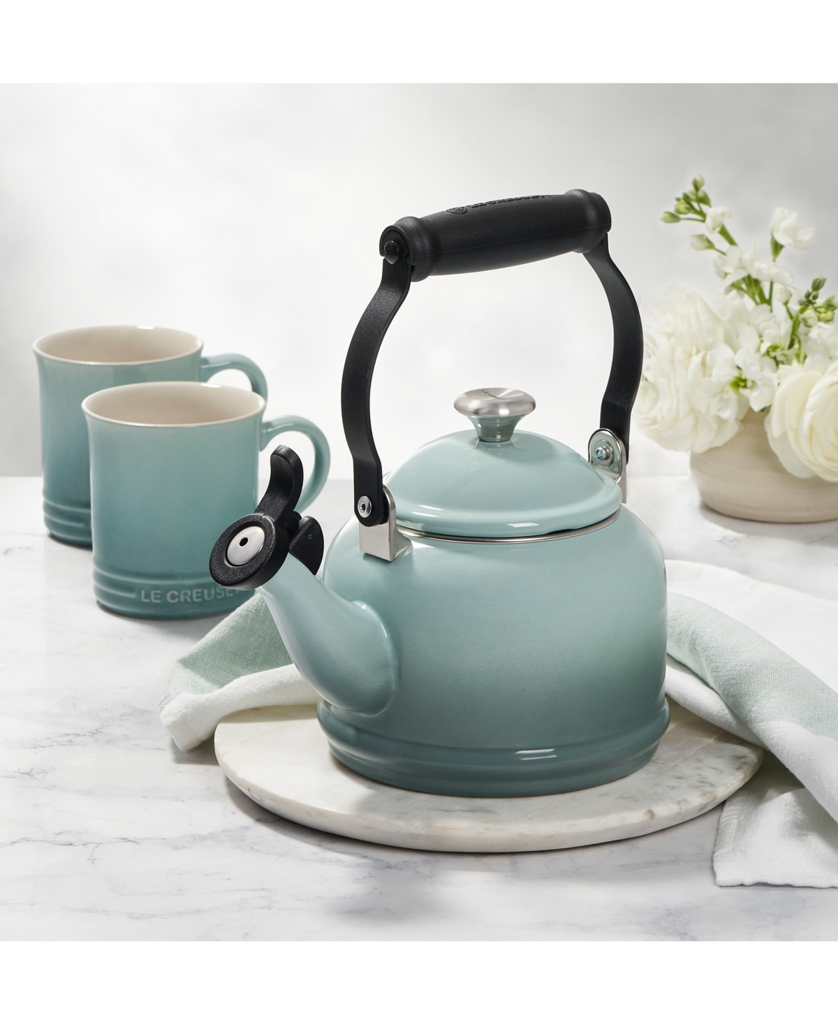 Le Creuset Enamel-on-steel Demi Kettle & Stoneware Mug Set In Gray