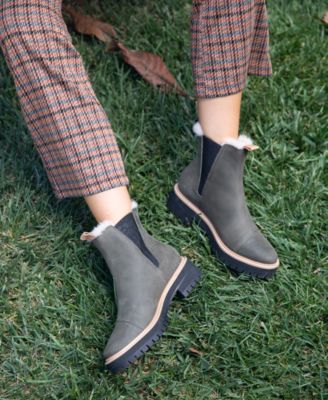 Women's Dakota Cozy Water-Resistant Chelsea Lug Booties