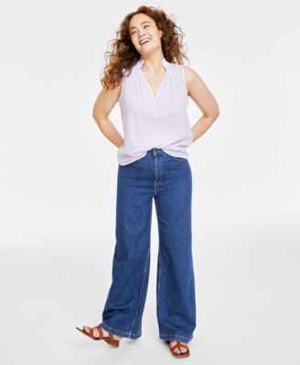 On 34th - Women's Sleeveless Ruffle-Neck Top