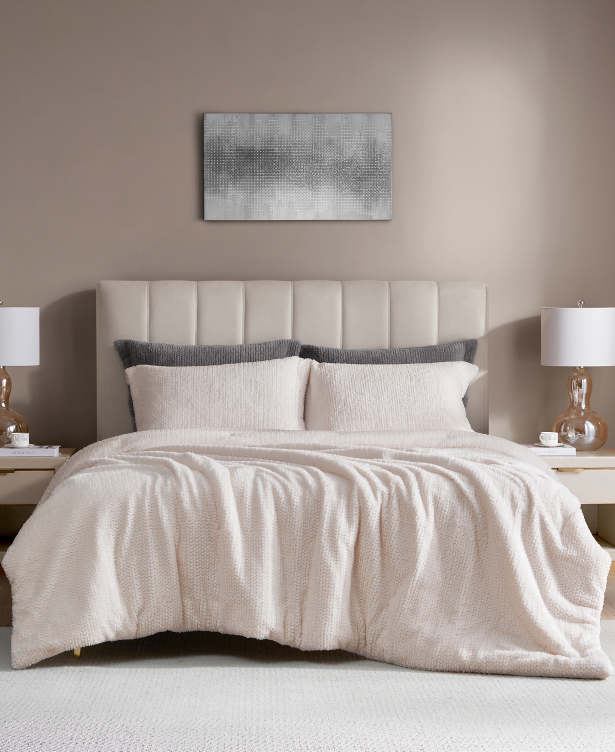 Royal Luxe Faux Fur to Mink Reversible 3 Piece Comforter Set,