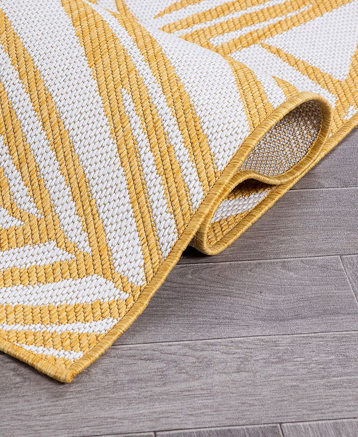 Main Street Rugs Bays Outdoor 117 2' x 3' Area Rug Macy's