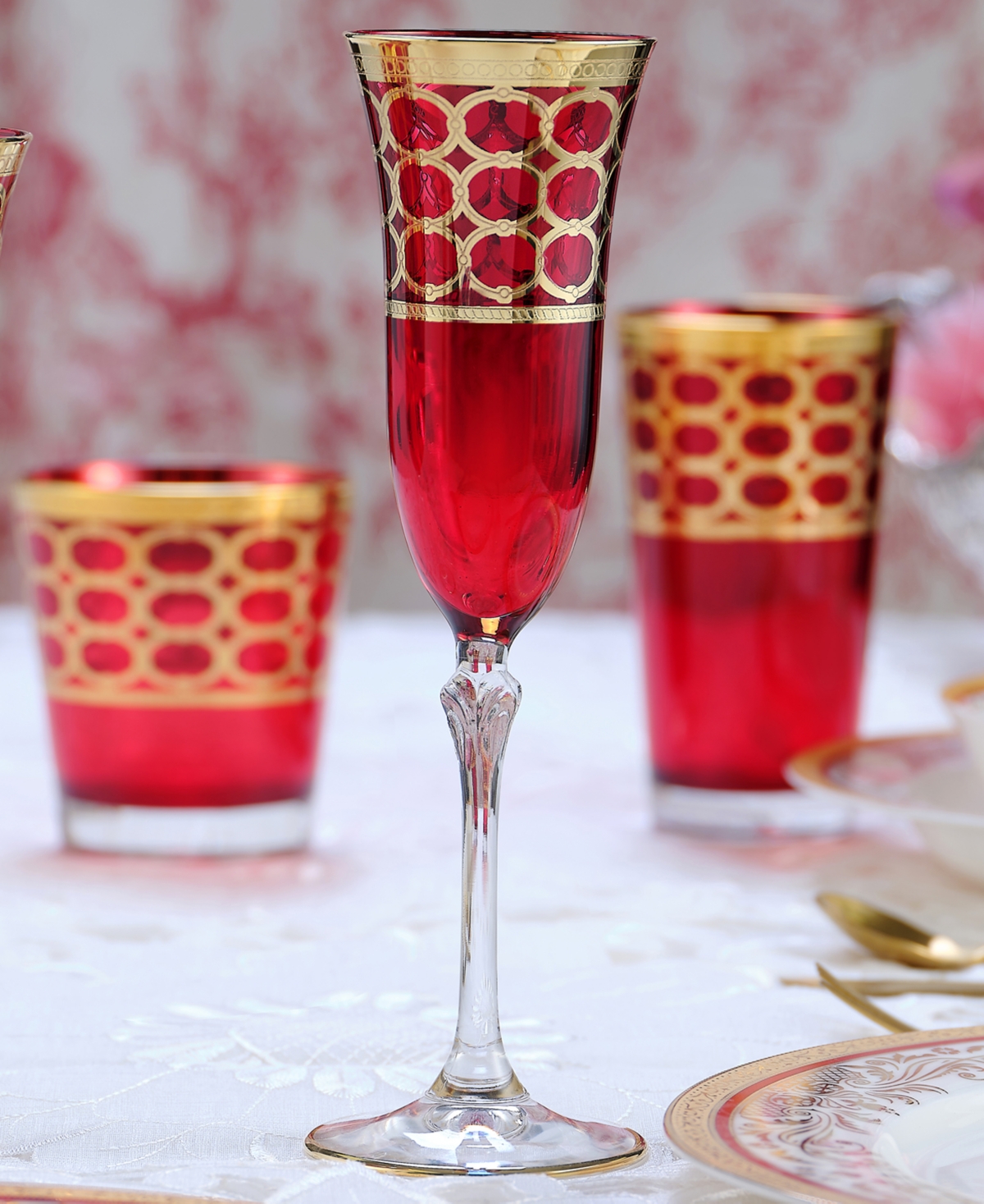 Lorren Home Trends DeepColored Champagne Flutes with Gold-Tone Rings, Set of 4 - Red