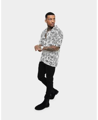 SAINT MORTA Men's Paisley Skulls Short Sleeve Button Up