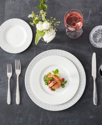 Amanda Embossed Dinner Plates, Set of 4