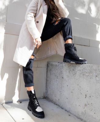 Women's Elinor Lug Sole Lace Up Booties