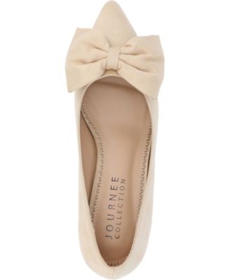 Women's Orana Wide Width Pointed Toe Kitten Heel Pumps