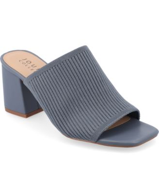 Journee Collection