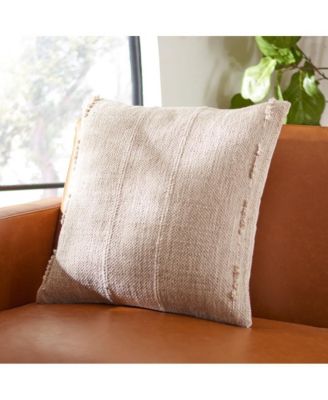 Nikola 18" x 18" Pillow