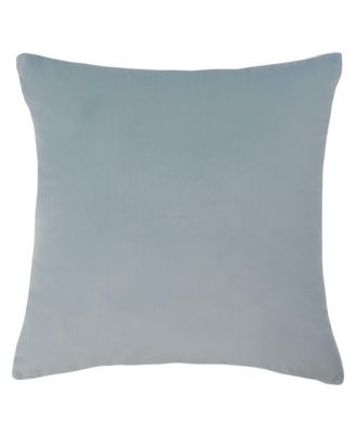 Sarla 18" x 18" Pillow