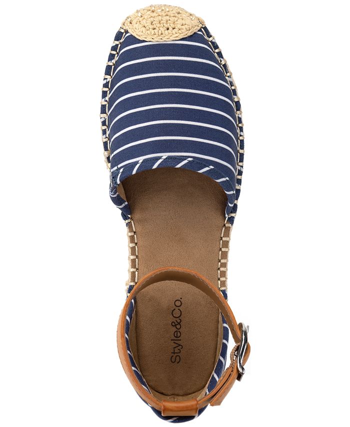 paminaa flat sandals