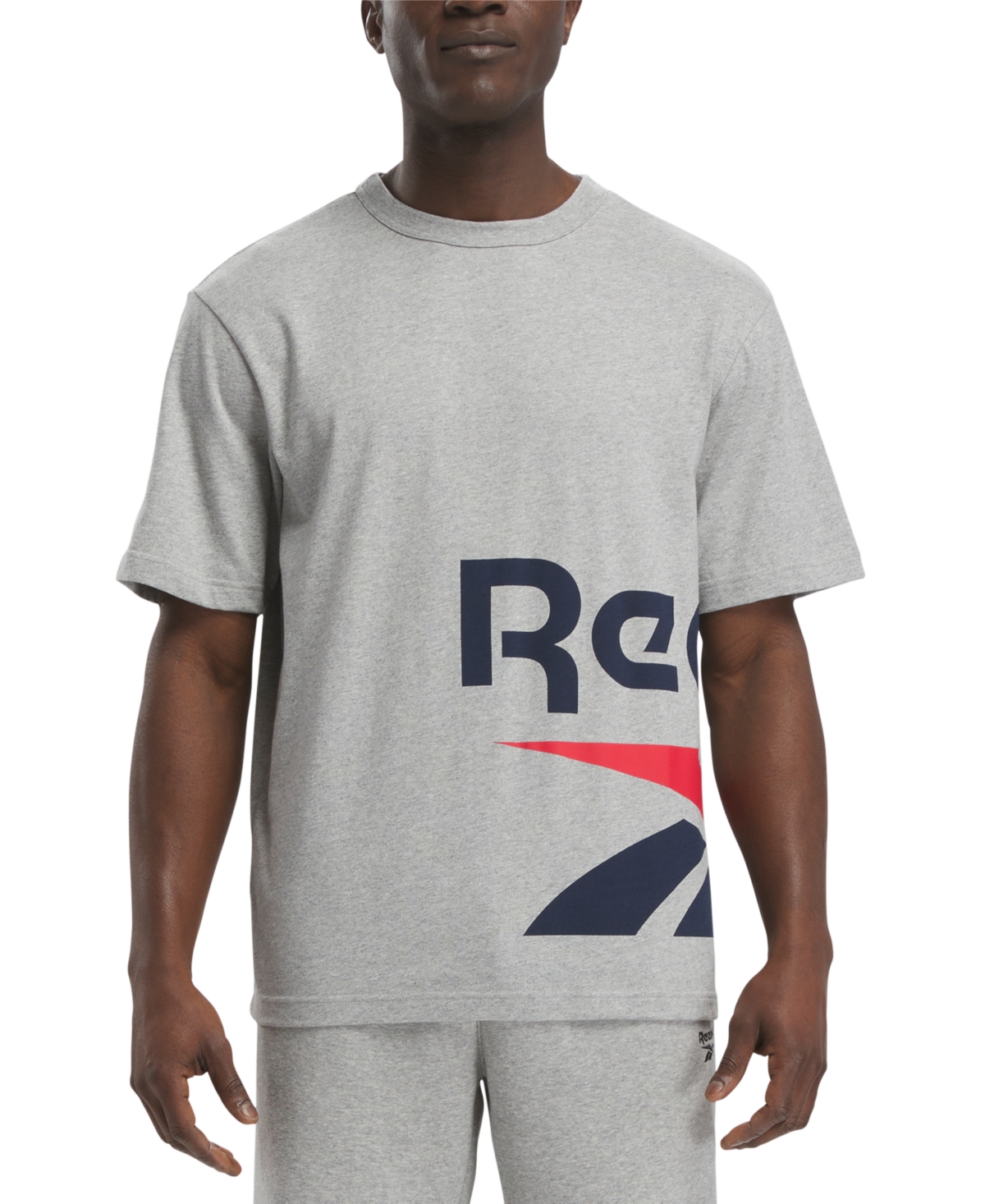 Reebok Men's Regular-Fit Side Vector Logo Graphic T-Shirt -red/nvy