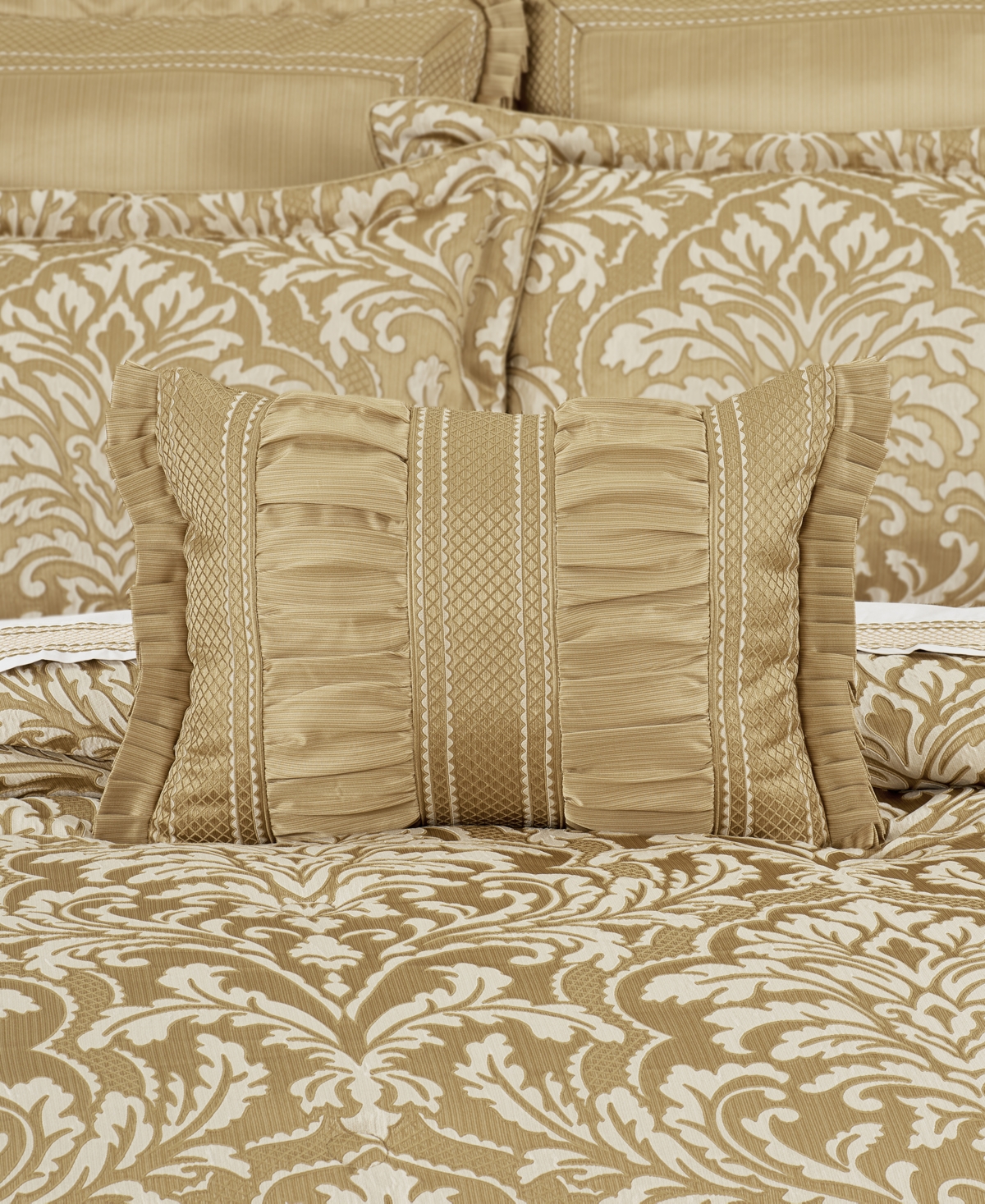 J Queen New York Aurelia Boudoir Decorative Pillow, 15" X 20" In Gold