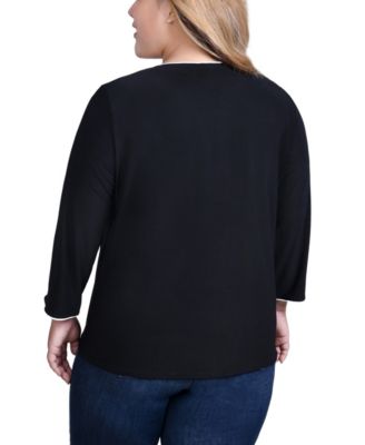 Plus Size 3/4 Sleeve Piped Top