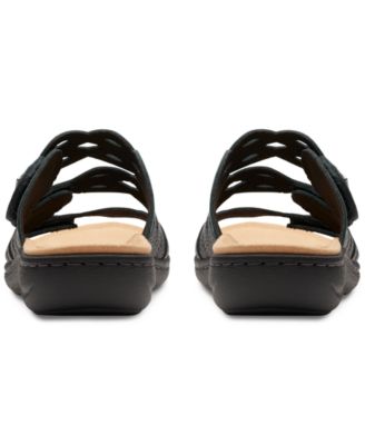 Laurieann Ruby Scalloped Twist Strap Slide Sandals