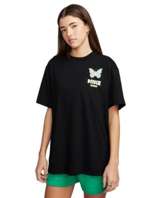 【関税送料込み】Nike Women Swoosh Boyfriend T-shirt Nike Women's Sportswear Graphic Boyfriend Crewneck T-Shirt