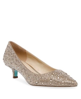 Blue by betsey johnson jora evening pumps online