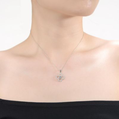 Elegant White Gold Plated Flower Shape Cubic Zirconia Pendant Necklace