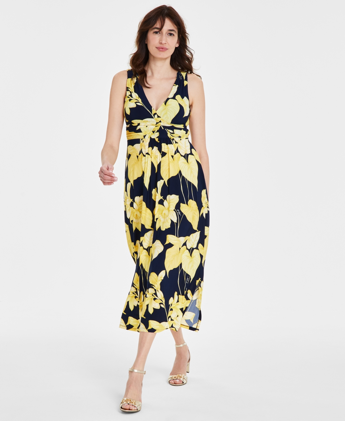 Shop Tommy Hilfiger Petite Floral-print Maxi Dress In Skycpt,sna