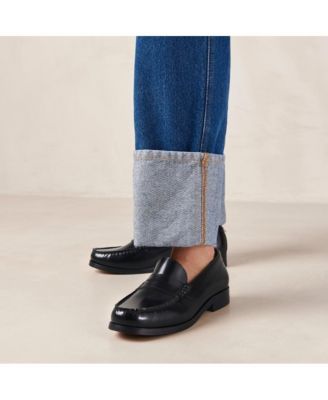 Women's Rivet Leather Loafers