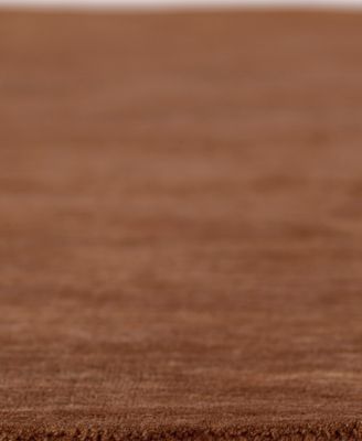 Iris IR-01 5' x 8' Area Rug