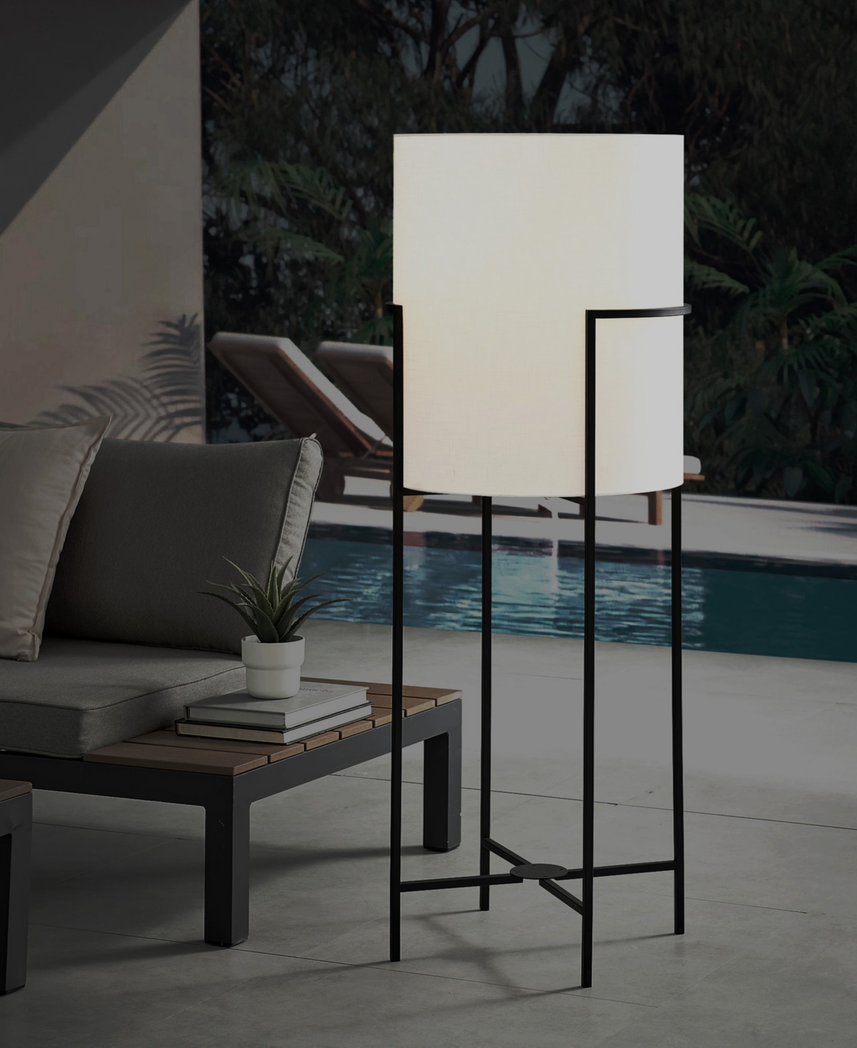 Lite Source Outdoor Cordless Garridan Floor Lamp In Black