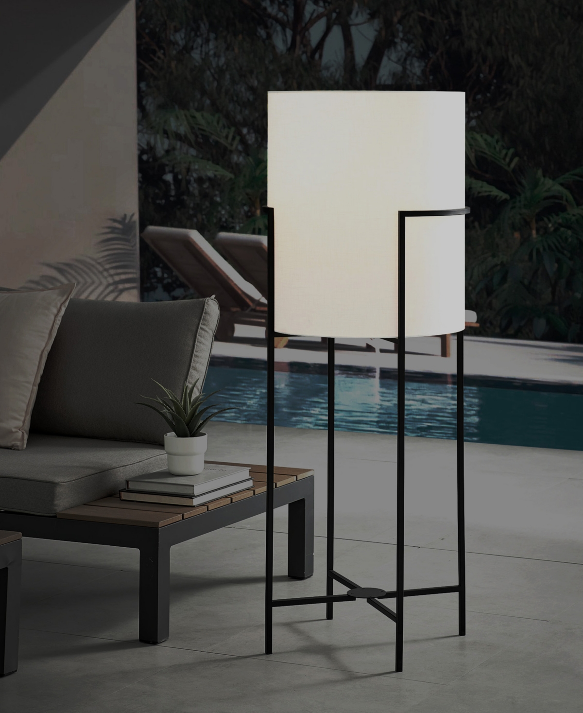 Shop Lite Source Outdoor Cordless Garridan Floor Lamp In Black