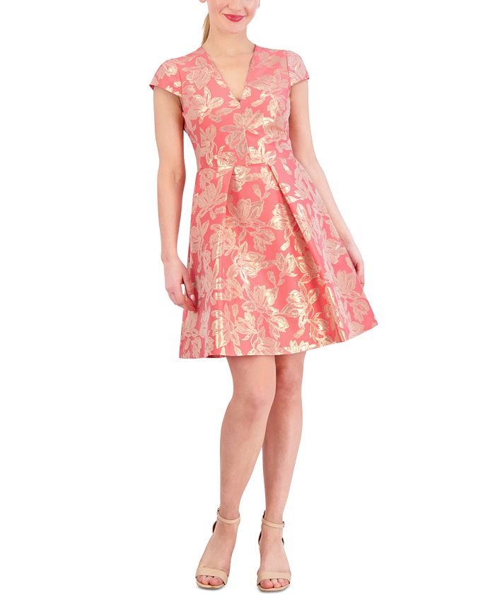 Vince Camuto Embellished Long Sleeve Cocktail Dress in White