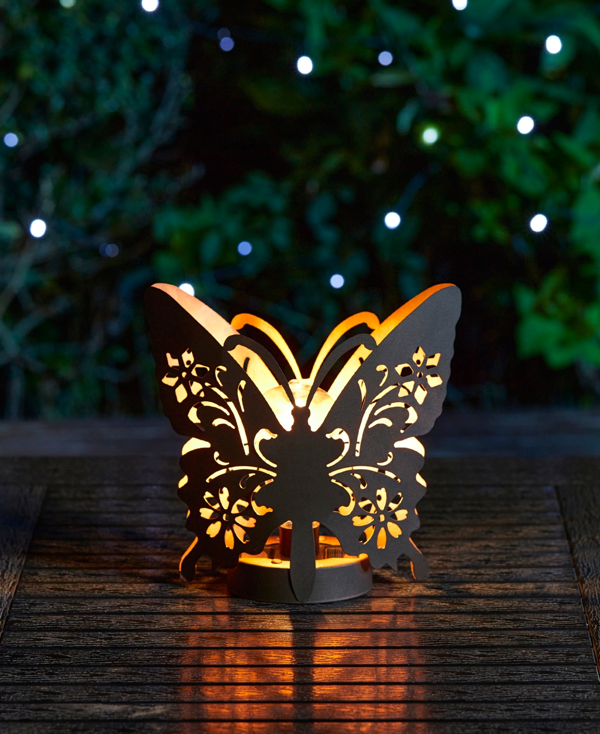 Glitzhome L Black and Gold-Tone Metal Cutout Flying Butterfly Silhouette Solar Powdered Edison Bulb Outdoor Lantern
