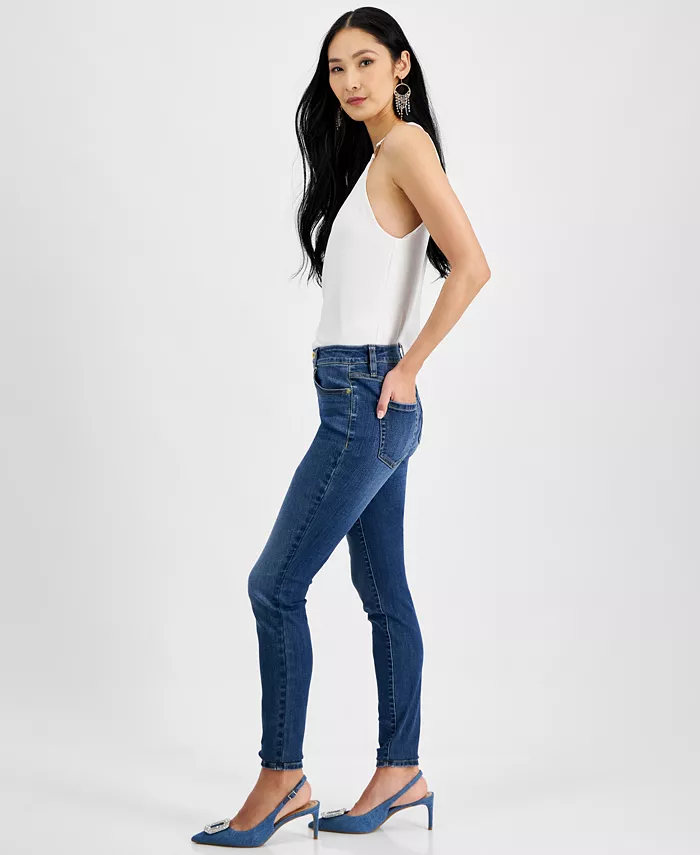Women's Curvy Mid Rise Skinny Jeans - thumbnail 5
