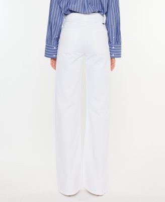 Women's Ultra High Rise Distressed 90s Flare Jeans