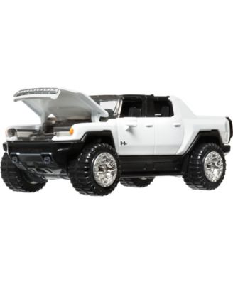 Pull-Back Speeders Toy Car in 1:43 Scale, Pull Car Backward and Release to Race