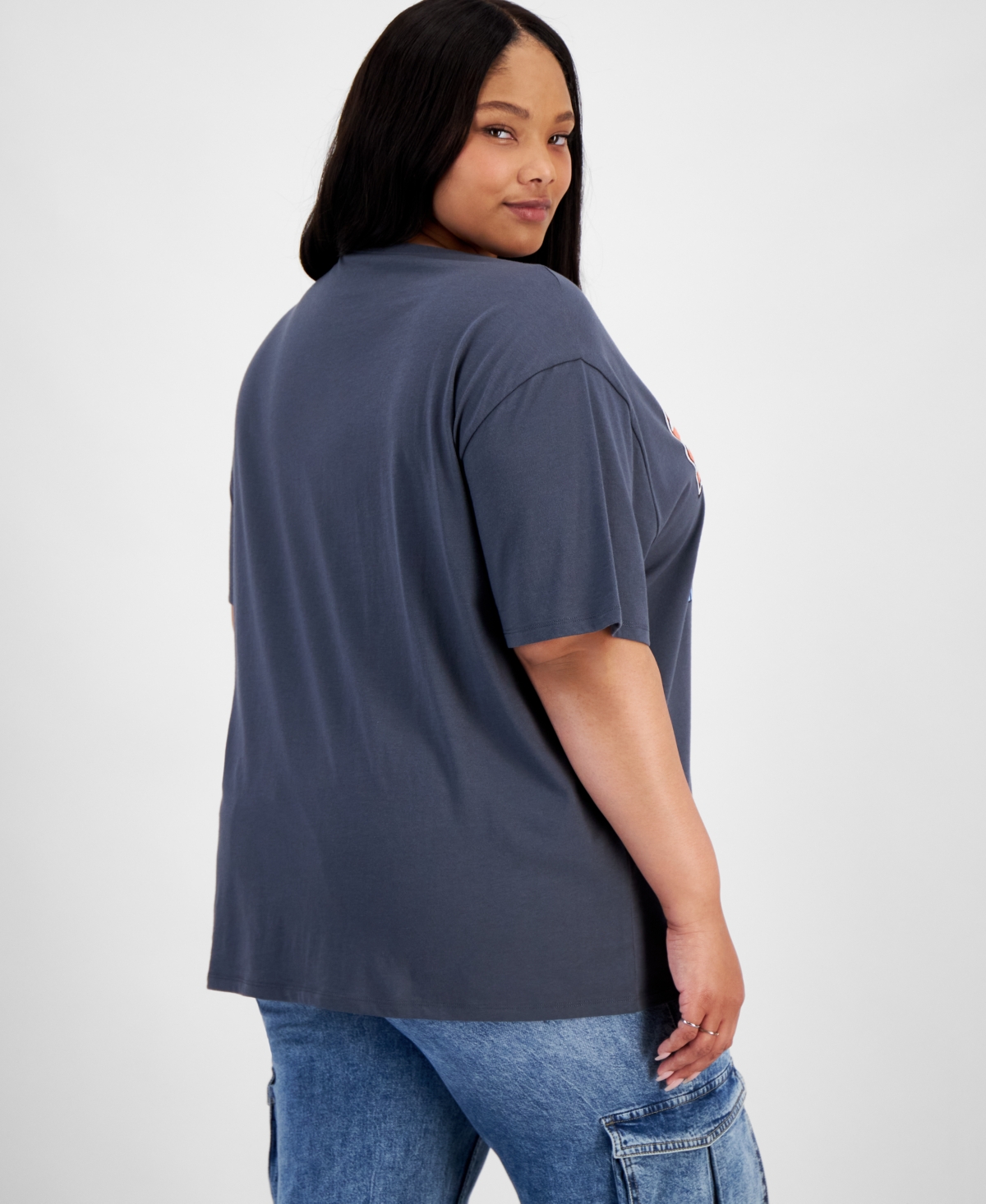 Shop Grayson Threads, The Label Trendy Plus Size Kiss T-shirt In Gray