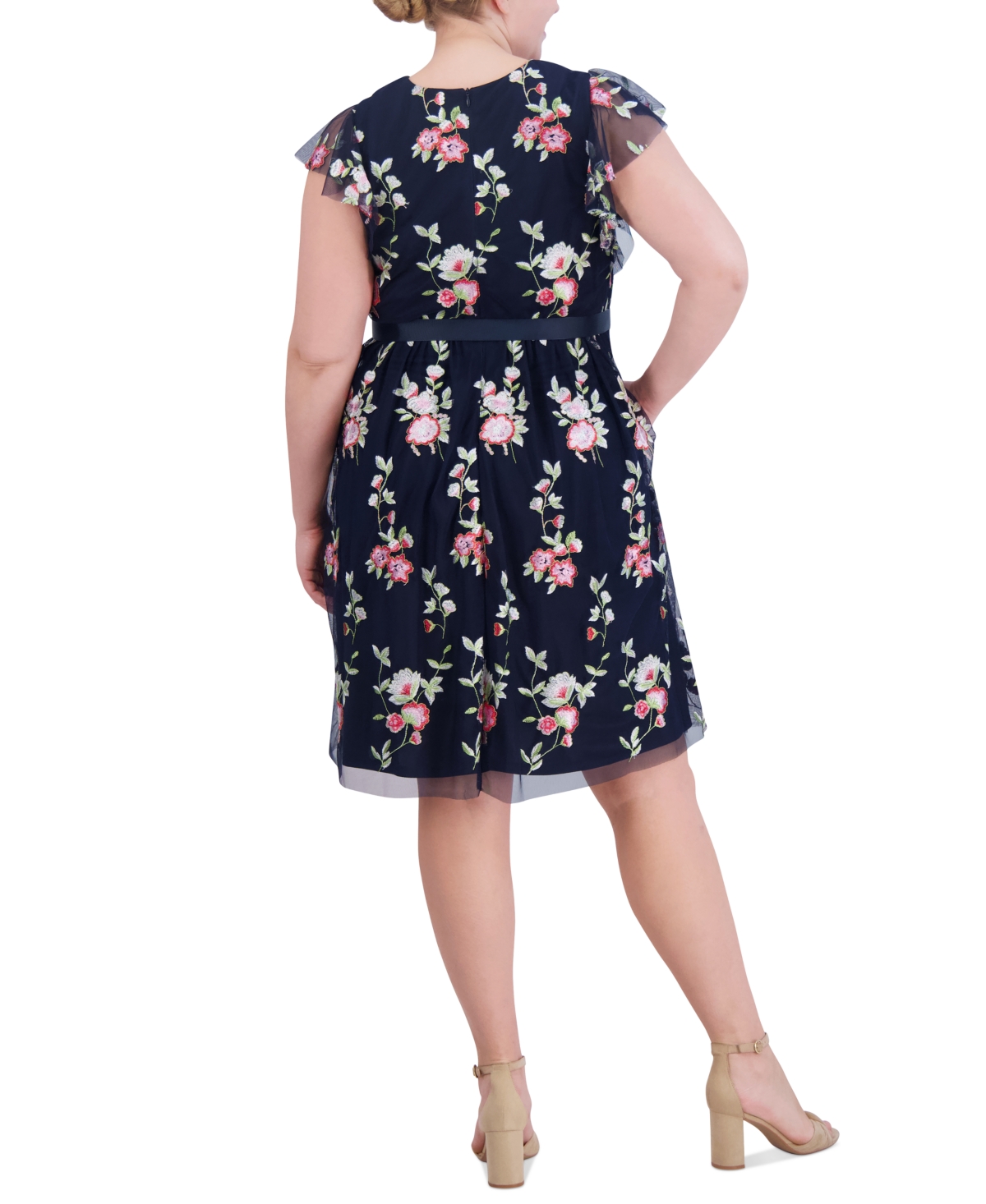Shop Jessica Howard Plus Size V-neck Chiffon Tie-waist Dress In Navy Multi