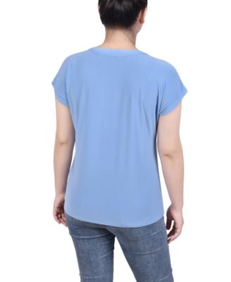 Women's Short Extended-Sleeve Grommet Neck Knit Top