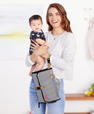 Pronto Signature Changing Station