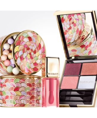 Meteorites Setting & Finishing Pearls of Powder, First at Macy's