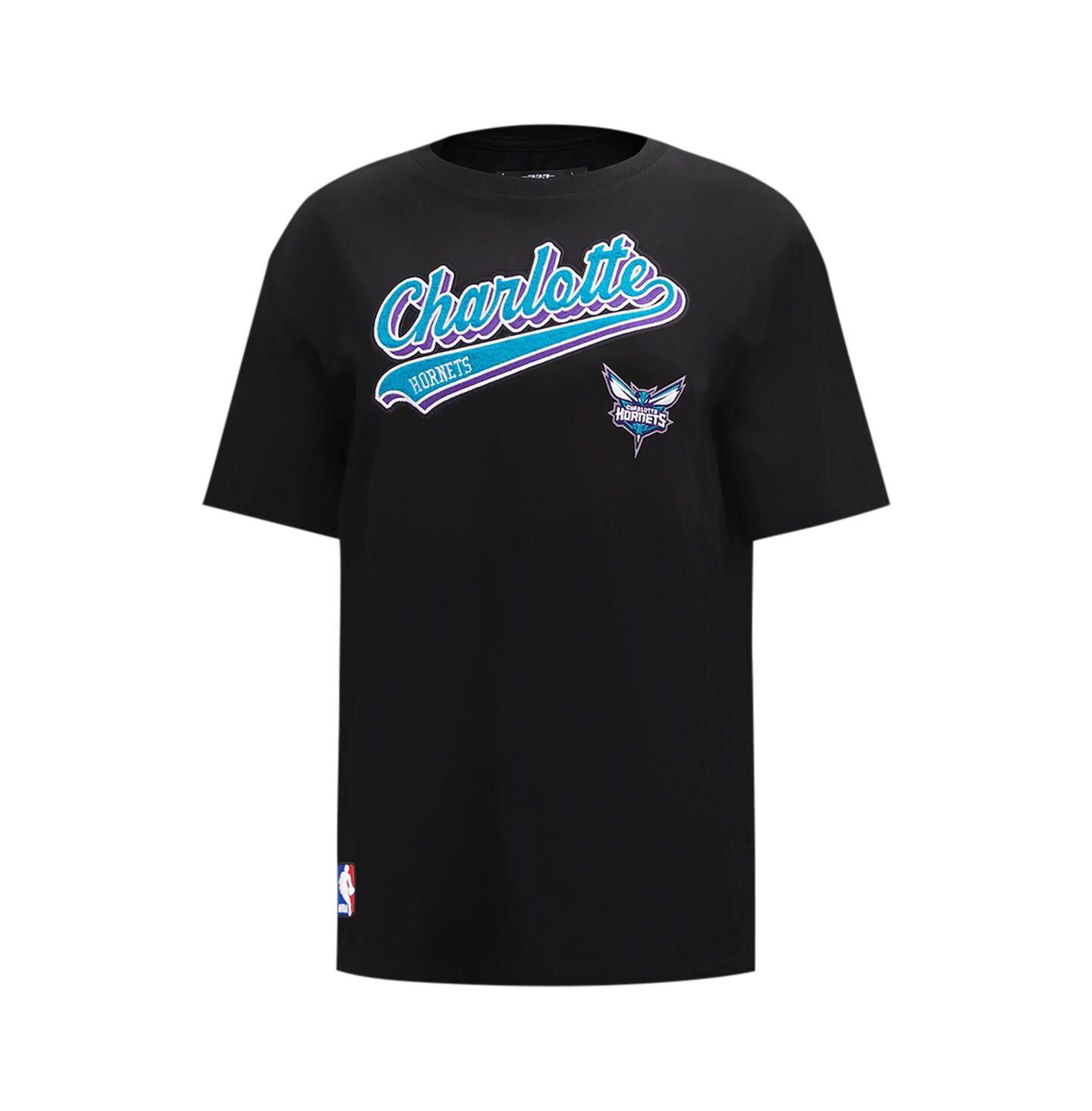 Женская футболка Pro Standard Black Charlotte Hornets Script Boyfriend — фото 3