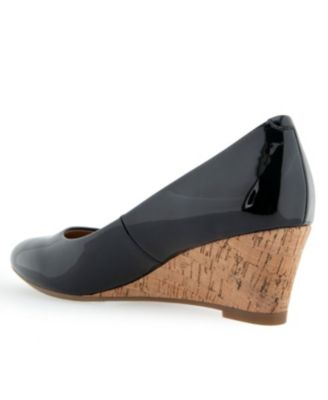 Women's Iris Slip on Wedge