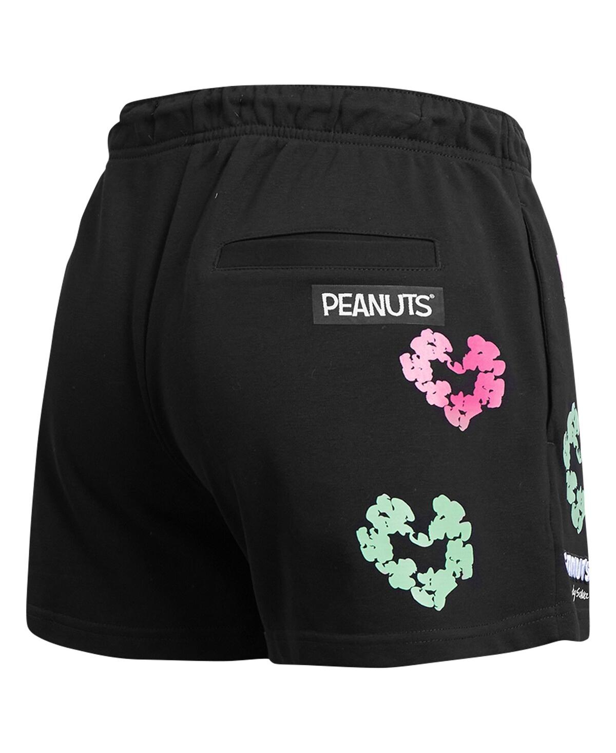 Shop Freeze Max Women's  Snoopy Black Peanuts Sweet Heart Fleece Shorts