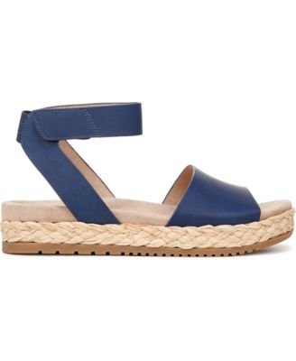 Deara Ankle Strap Flatform Sandals